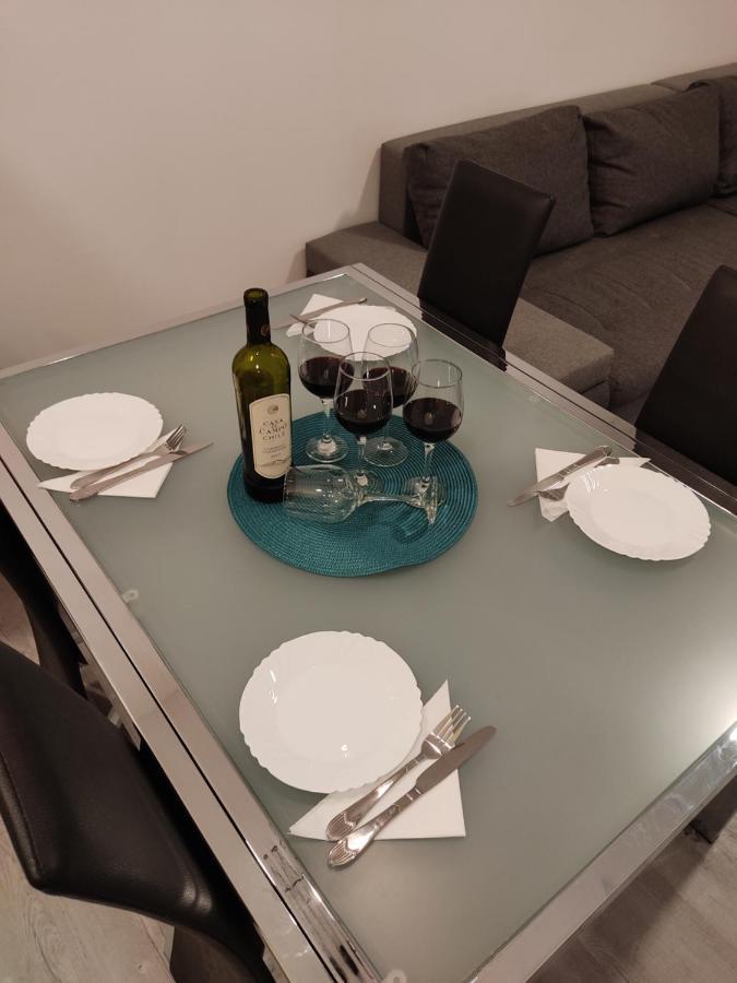 Apartment Ravnice Omiš Eksteriør billede